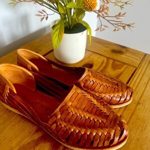 REDHAWK women’s sandals